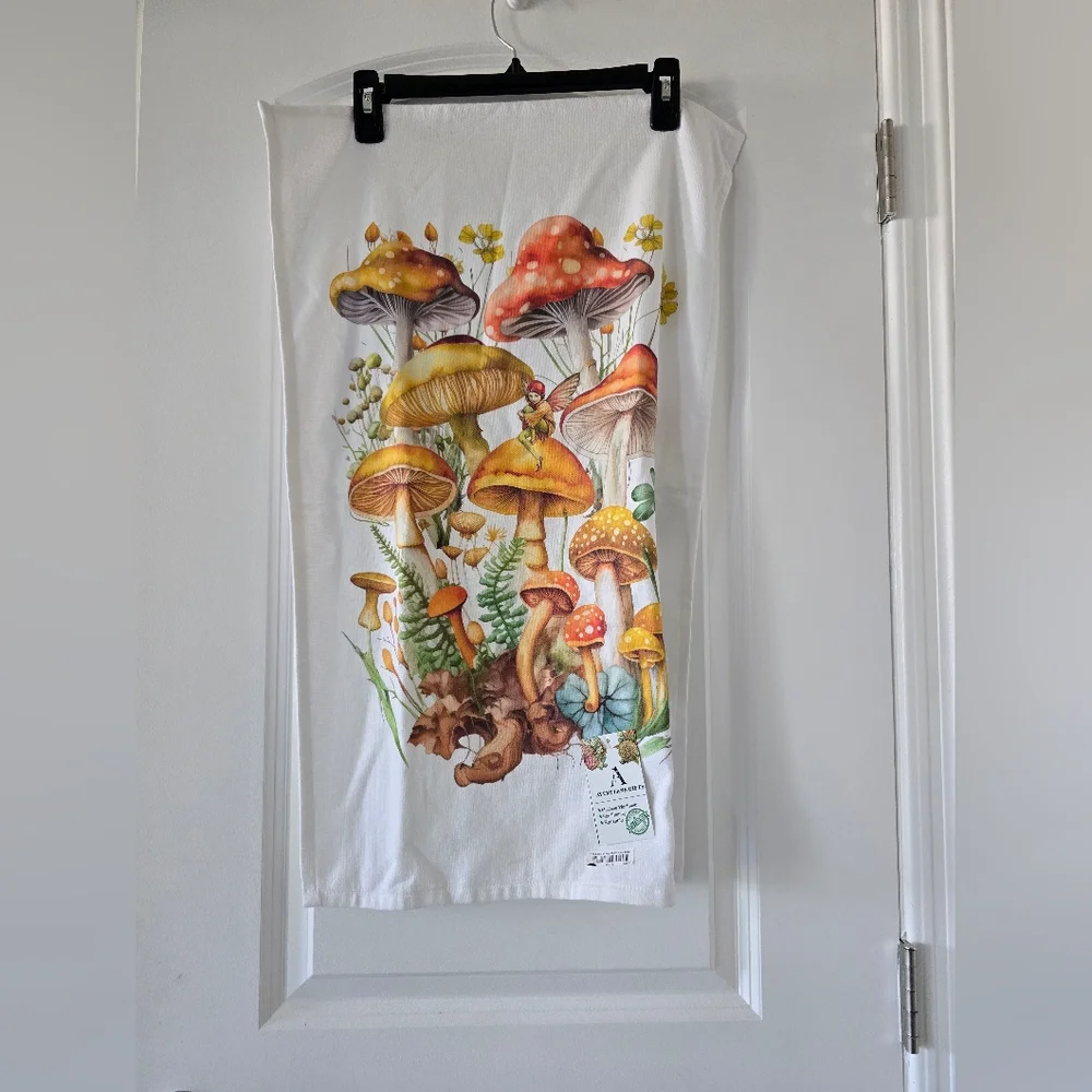 Avery Lane Gifts Mushroom Fairycore Apron And Tea‎ Towel Set Of 2 New With Tags